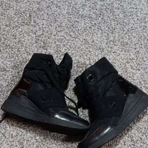 Stylish Black Women's Boots